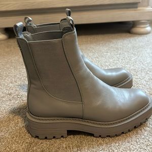 Sam Edelman Gray waterproof boots